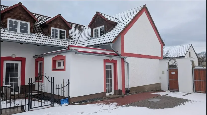 Pronájem bytu 1+kk, Peruc - Černochov, 30 m2