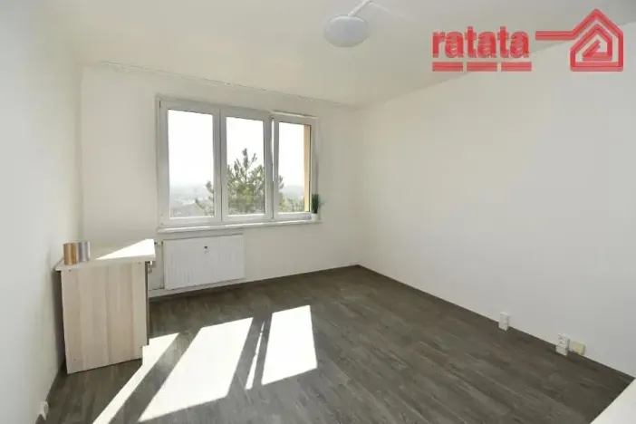 Pronájem bytu 1+1, Chomutov, Borová, 36 m2