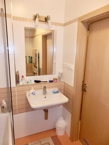 Pronájem bytu 2+kk, Praha - Háje, Jurkovičova, 52 m2