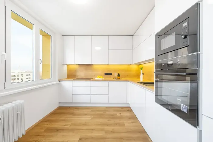 Prodej bytu 3+1, Praha - Hostivař, Bělinského, 81 m2