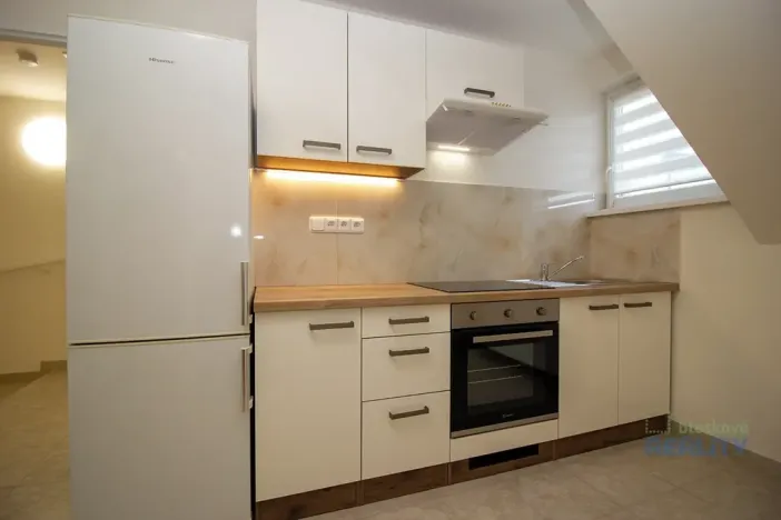 Pronájem bytu 1+1, Brandýs nad Labem-Stará Boleslav, Ivana Olbrachta, 36 m2