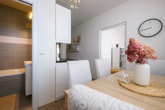 Prodej bytu 3+1, Kněžice, 62 m2