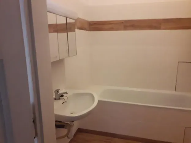 Pronájem bytu 2+kk, Praha - Holešovice, 48 m2