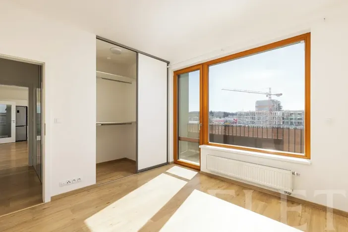 Pronájem bytu 3+kk, Praha - Hloubětín, Modrého, 91 m2