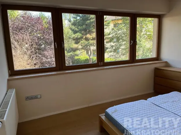 Pronájem bytu 3+kk, Praha - Hlubočepy, Hlubočepská, 183 m2