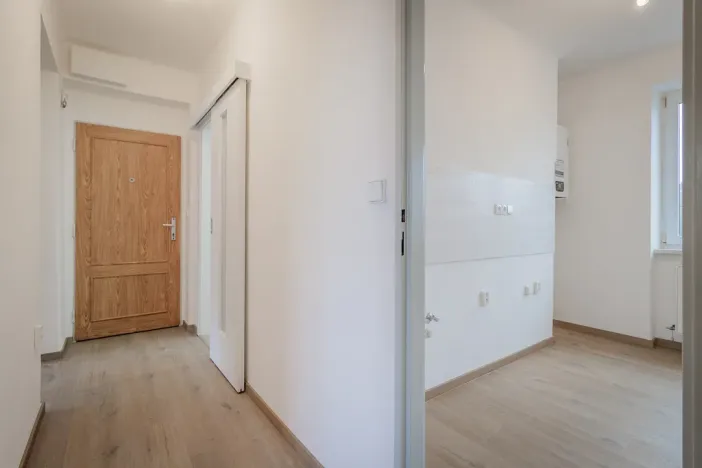 Prodej bytu 3+kk, Dolany, 53 m2