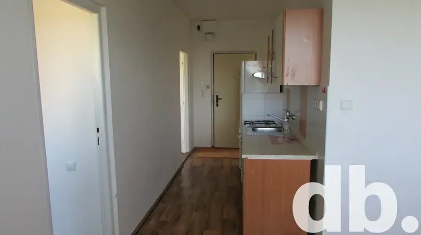 Pronájem bytu 2+1, Karlovy Vary, Krymská, 51 m2