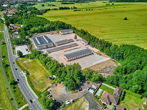 Pronájem skladu, Ostrov, 200 m2