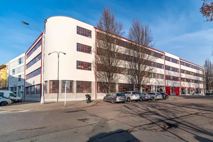 Pronájem komerční nemovitosti, Hradec Králové, náměstí 5. května, 16 m2