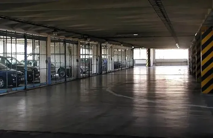 Pronájem komerční nemovitosti, Hradec Králové, náměstí 5. května, 16 m2