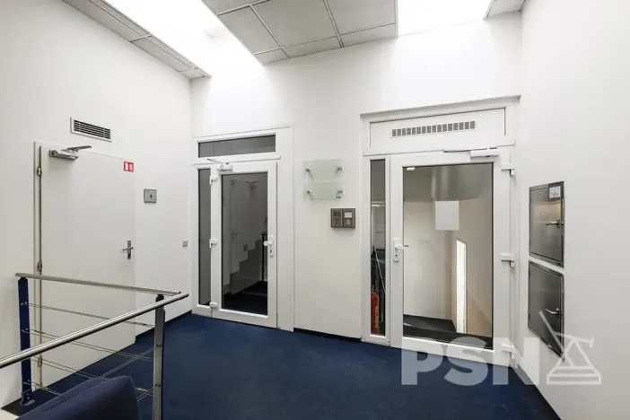 Pronájem kanceláře, Praha - Žižkov, Hartigova, 35 m2