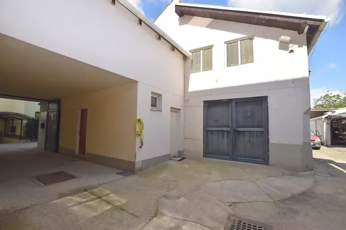 Pronájem skladu, Brno, Blatného, 106 m2