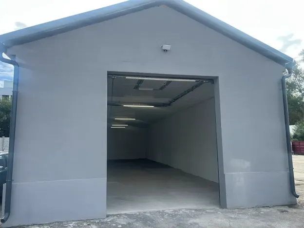 Pronájem skladu, Brno, Kaštanová, 108 m2