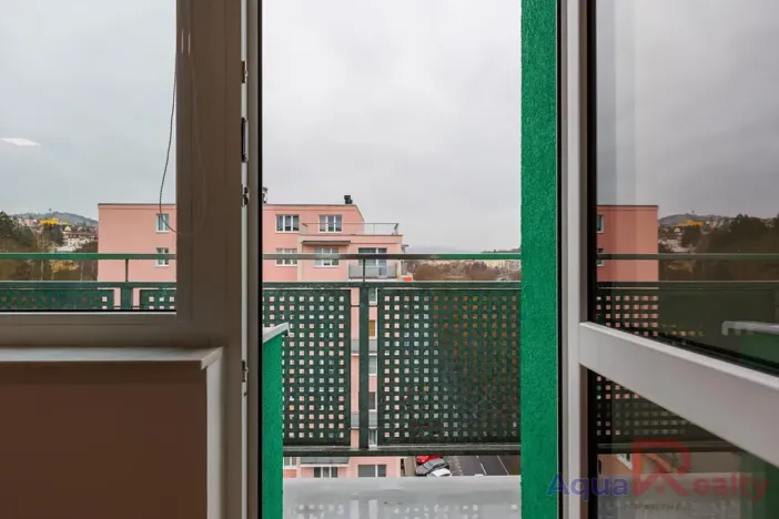 Prodej bytu 3+1, Karlovy Vary, Vítězná, 74 m2