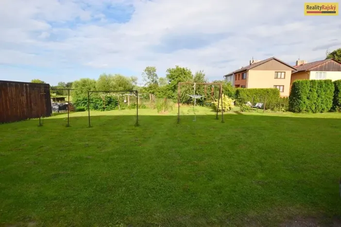 Prodej bytu 3+kk, Kozárovice, 77 m2