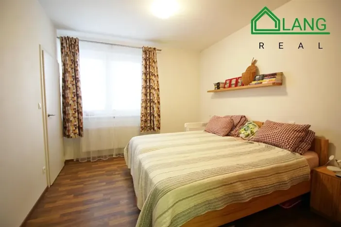 Pronájem bytu 2+kk, Brno, Mojmírovo náměstí, 50 m2