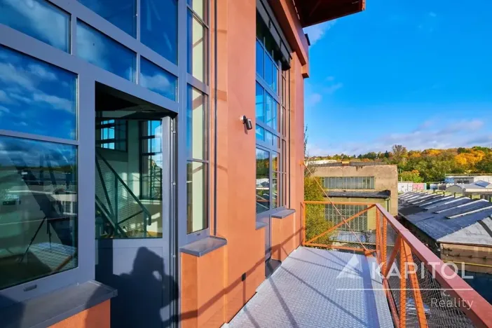 Prodej bytu 3+kk, Praha - Vysočany, Kolbenova, 79 m2