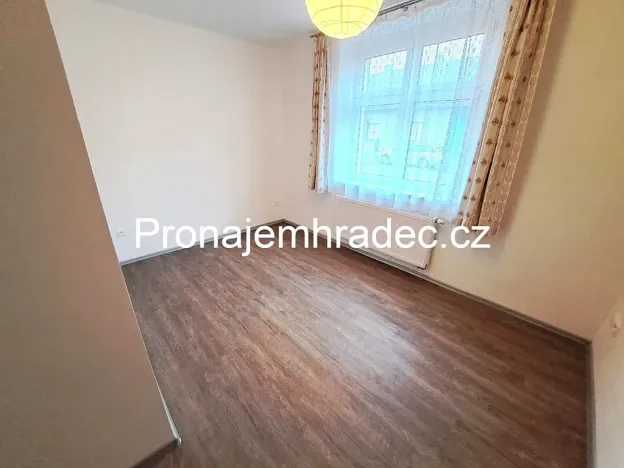 Pronájem bytu 2+1, Hradec Králové, Pražská třída, 57 m2