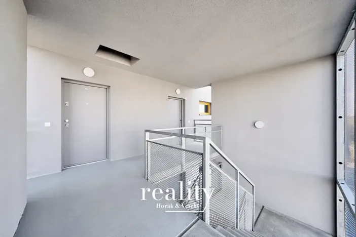 Pronájem bytu 1+kk, Znojmo, Višňová, 36 m2