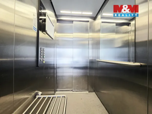 Pronájem bytu 2+kk, Praha - Střížkov, Makedonská, 60 m2