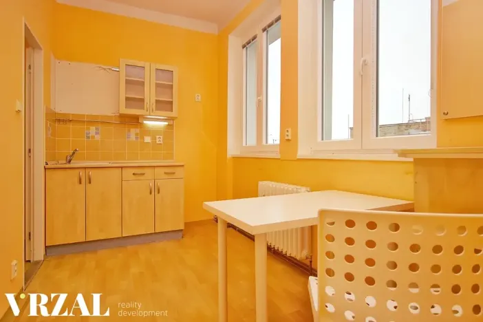 Pronájem ordinace, Plzeň, Francouzská třída, 80 m2