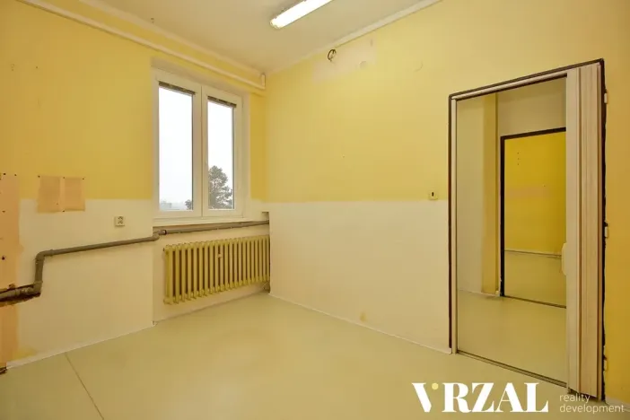 Pronájem ordinace, Plzeň, Francouzská třída, 63 m2