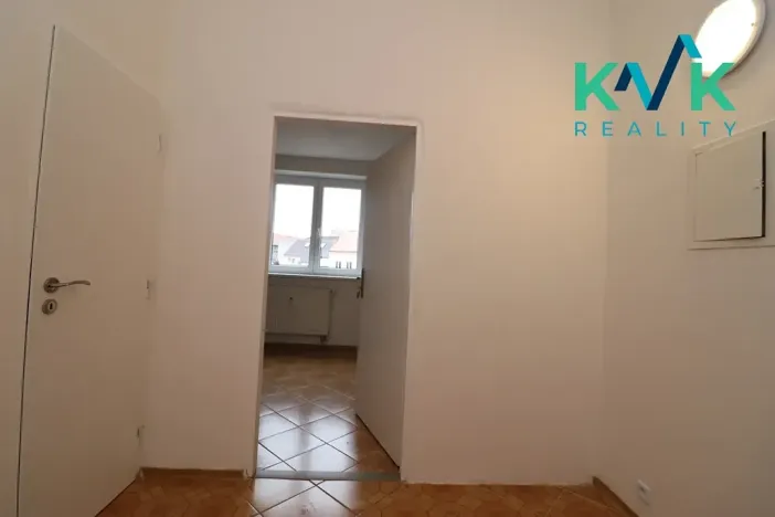 Pronájem bytu 1+1, Sokolov, Nádražní, 41 m2