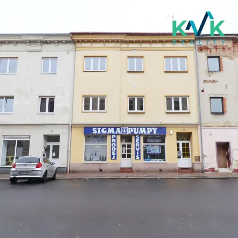 Pronájem bytu 1+1, Sokolov, Nádražní, 41 m2