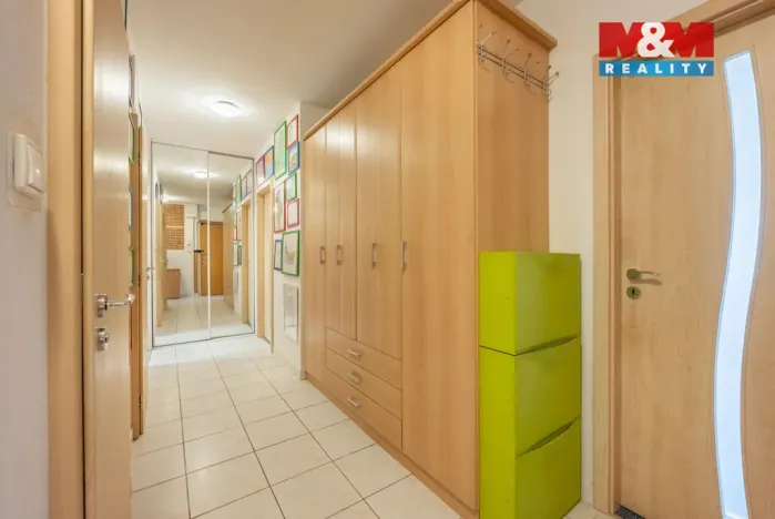 Prodej bytu 3+1, Praha - Prosek, Kytlická, 79 m2