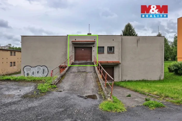 Prodej garáže, Havlíčkův Brod, Ledečská, 18 m2