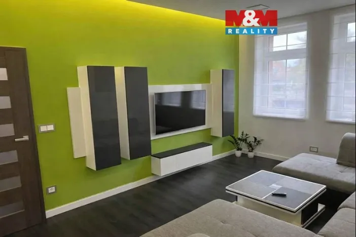 Prodej bytu 4+kk, Přelouč, Československé armády, 120 m2