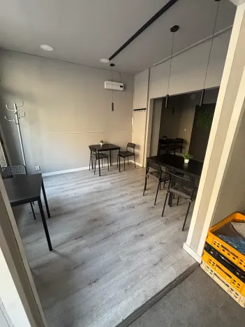 Pronájem obchodního prostoru, Praha - Žižkov, Seifertova, 70 m2