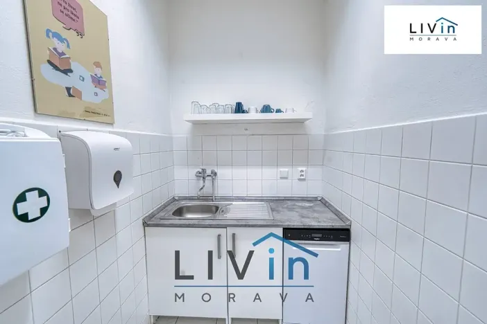 Pronájem kanceláře, Olomouc, Karolíny Světlé, 20 m2