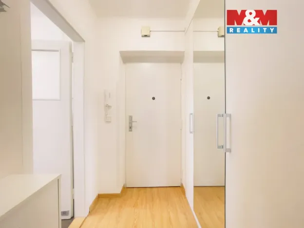 Pronájem bytu 2+1, Zlín, Štefánikova, 54 m2