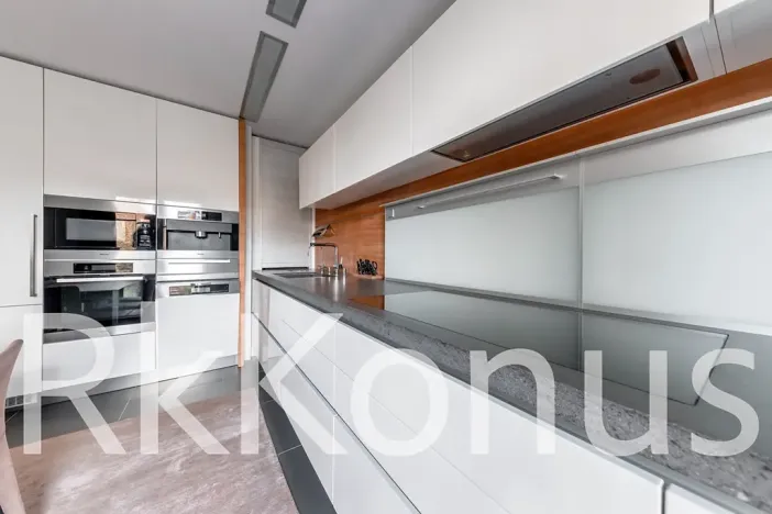 Prodej bytu 2+kk, Praha - Dejvice, Paťanka, 75 m2