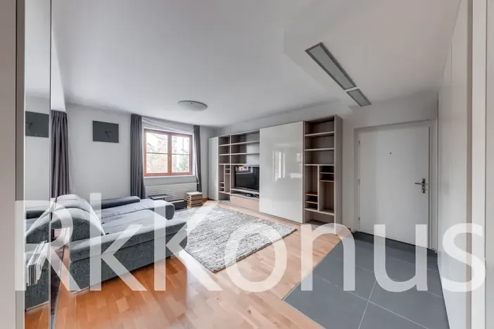 Prodej bytu 2+kk, Praha - Dejvice, Paťanka, 75 m2