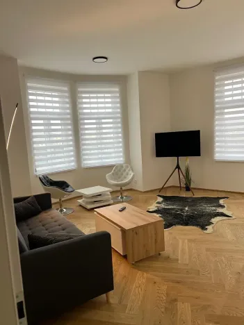 Pronájem bytu 2+kk, Praha - Vršovice, Žitomírská, 60 m2