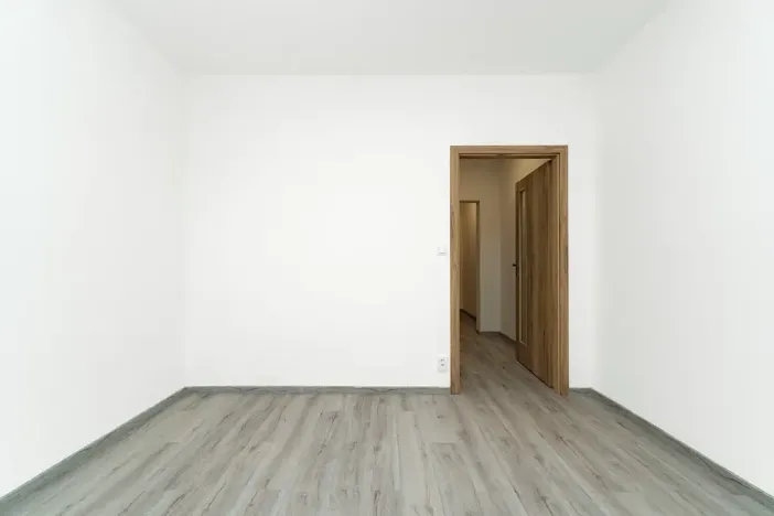 Prodej bytu 3+1, Ostrava, náměstí Antonie Bejdové, 73 m2