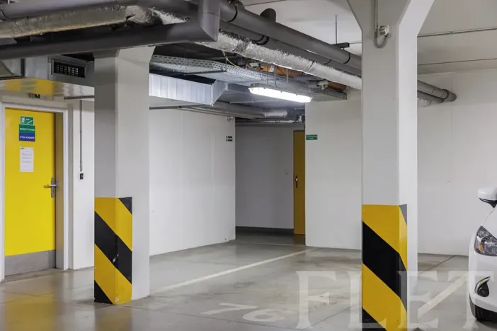 Pronájem bytu 1+kk, Praha - Záběhlice, Mattioliho, 32 m2
