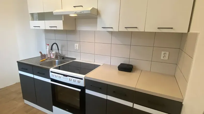 Pronájem bytu 2+kk, Příbram, Edvarda Beneše, 49 m2