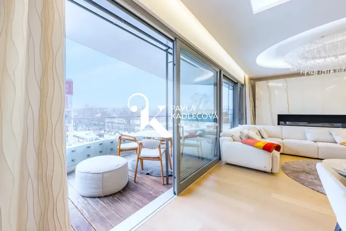 Prodej bytu 4+kk, Praha - Karlín, Karolinská, 200 m2