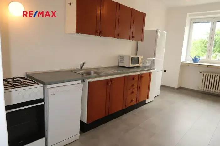 Pronájem bytu 2+1, Praha - Podolí, Podolská, 67 m2