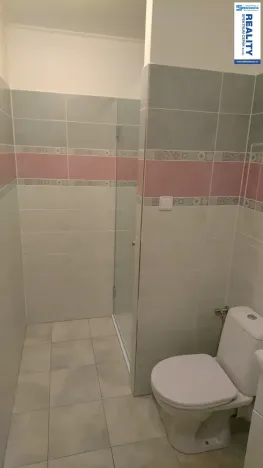 Pronájem bytu 2+kk, Kamenný Újezd, 5. května, 43 m2
