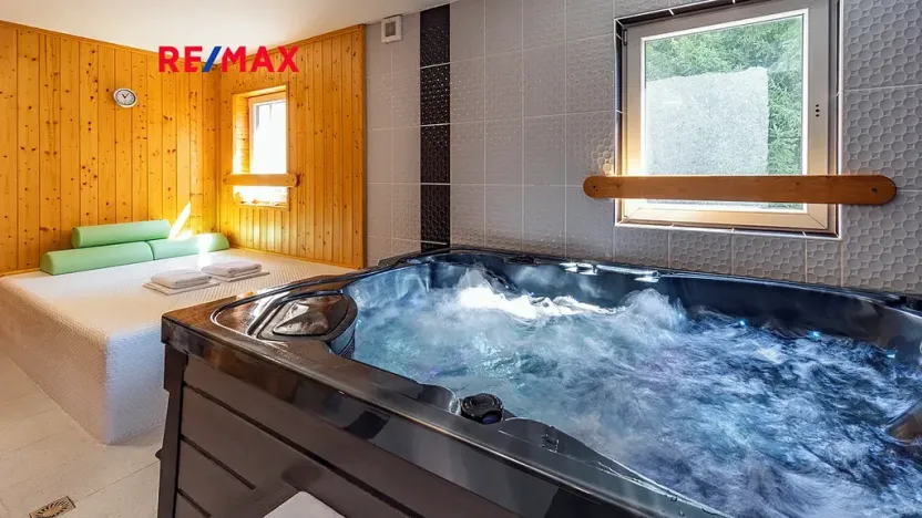 Prodej ubytování, Mařenice, 750 m2