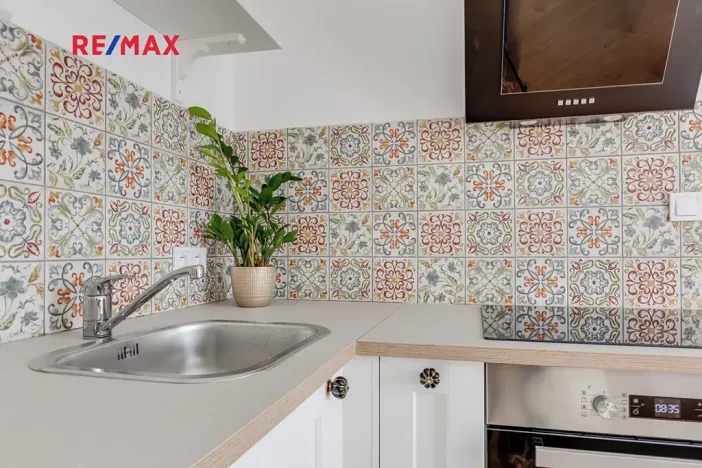 Prodej rodinného domu, Praha - Malešice, Bakalářská, 320 m2