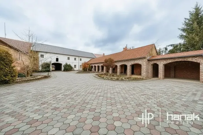 Prodej obchodního prostoru, Náklo, 521 m2