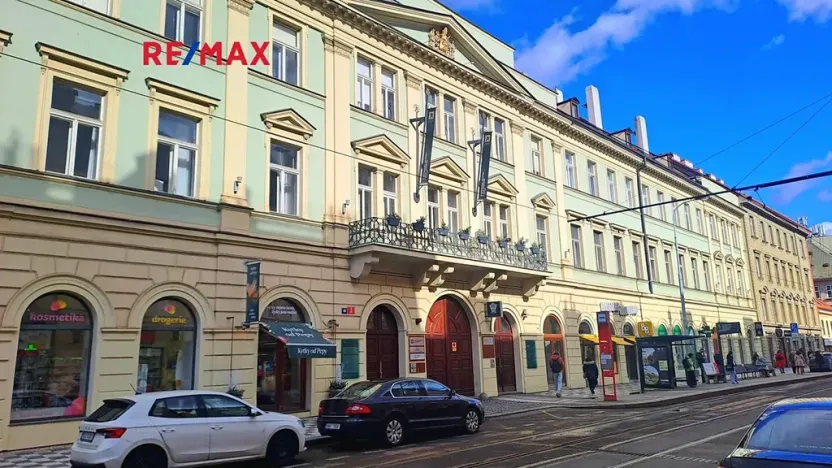 Pronájem kanceláře, Praha - Karlín, Sokolovská, 69 m2