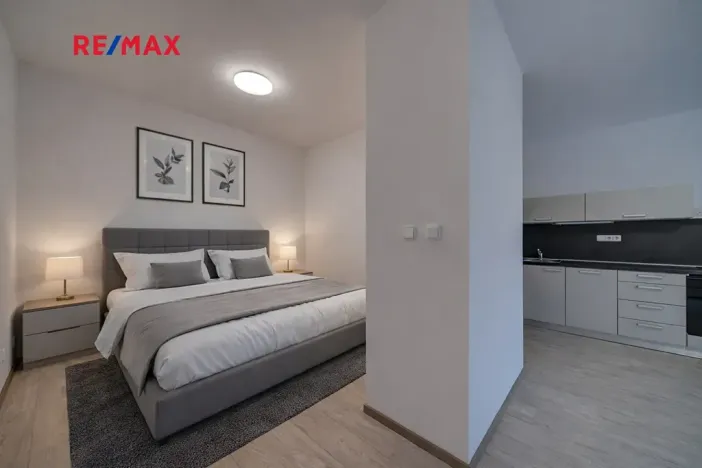 Pronájem bytu 1+kk, Poděbrady, Lidická, 37 m2