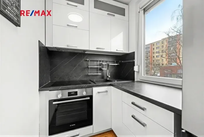 Prodej bytu 1+1, Praha - Chodov, Benkova, 30 m2