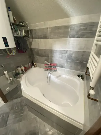 Pronájem bytu 2+kk, Tábor, Herlošova, 42 m2